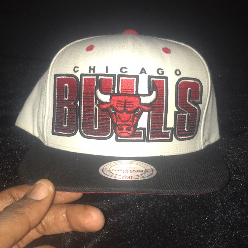Chicago bulls fitted cap